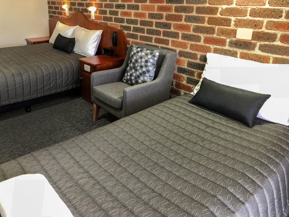 Leeton Heritage Motor Inn Экстерьер фото
