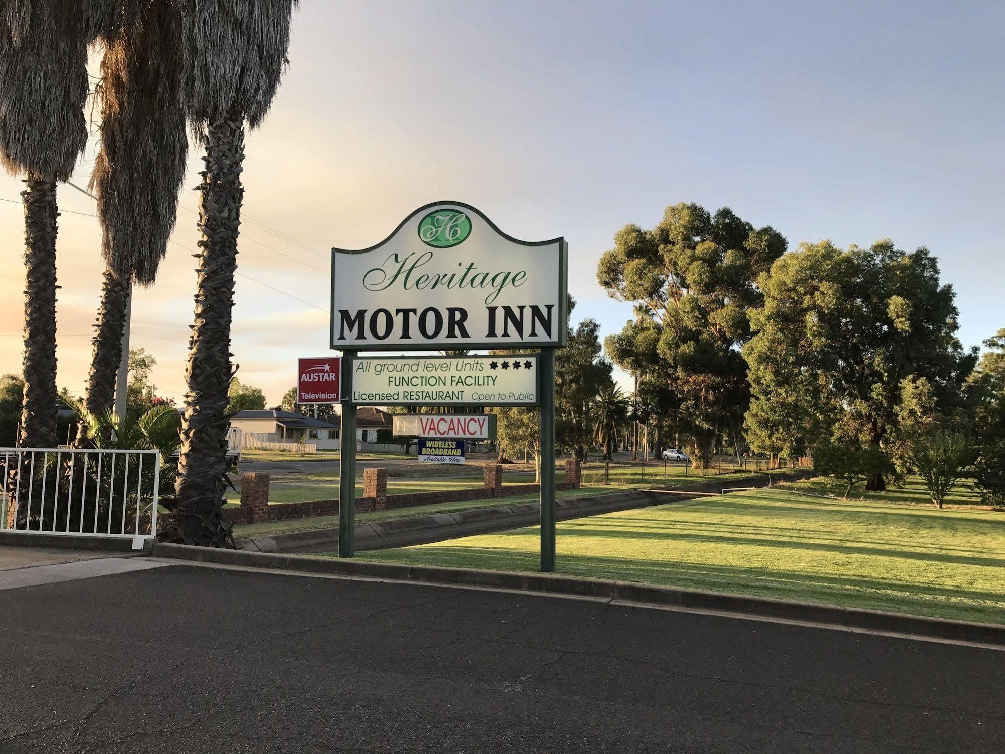 Leeton Heritage Motor Inn Экстерьер фото